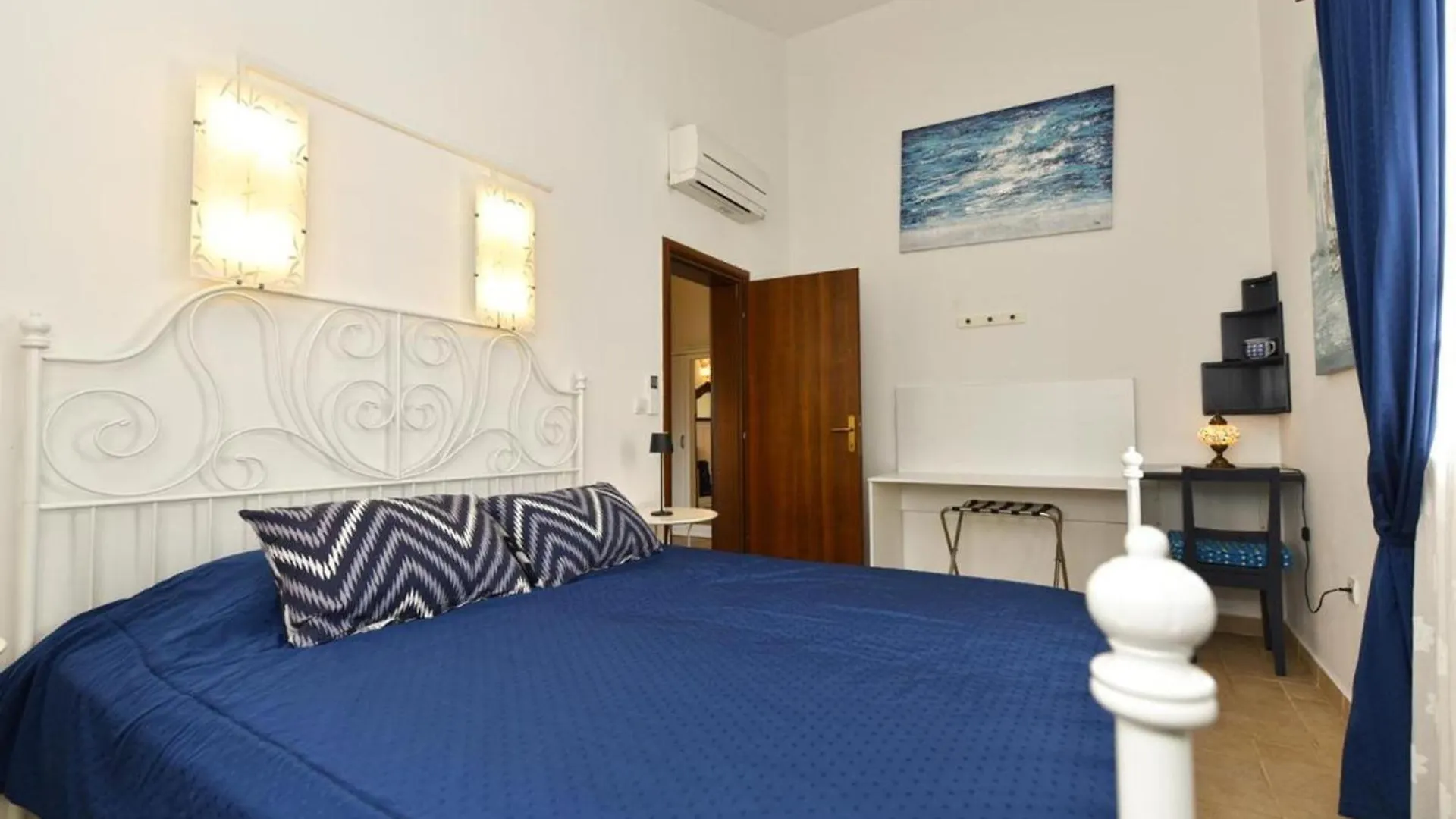 דירות פרוי Charming Flat With Shared Pool 0*,  קרואטיה